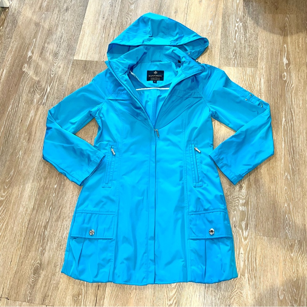 🆕 Blue Women’s RAINFOREST Small Packable Travel Rain Jacket